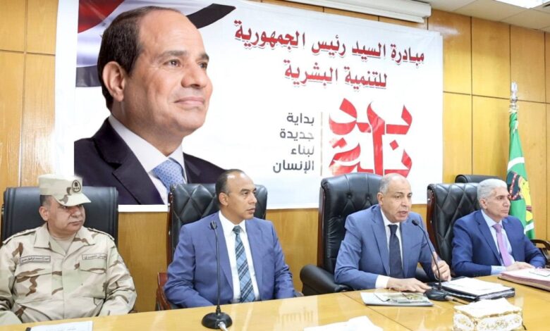 محافظ المنيا يوجه التحية لفخامة الرئيس السيسي بمناسبة افتتاح المتحف المصري الكبير خلال ترؤسه اجتماع المجلس التنفيذي للمحافظة