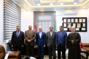 محافظ المنيا يُطلق مرحلة جديدة للكشوفات الطبية والعلاج وتوزيع النظارات لطلاب الابتدائي الأسبوع المقبل