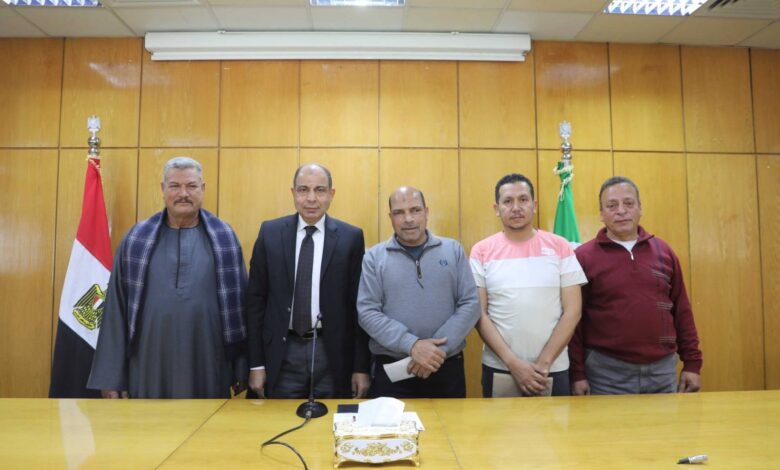  محافظ المنيا يوجه بسرعة تشغيل سجل مدني بمجمع زهرة