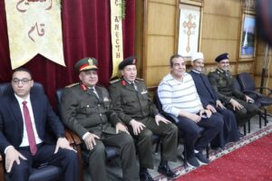 محافظ المنيا يزور الايبارشيات  لتقديم التهنئة للإخوة الأقباط بمطرانيات المنيا بمناسبة عيد القيامة المجيد 