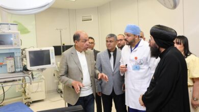 محافظ المنيا يتفقد مستشفى "مصر المحبة" ببني مزار