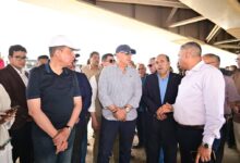  وزير الري ومحافظ المنيا يتفقدان أعمال تطهير النيل وترعة الإبراهيمية وعدداً من المشروعات المائية بالمحافظة