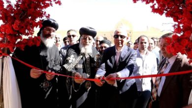  محافظ المنيا يشهد مراسم وضع حجر أساس كنيسة السيدة العذراء مريم والملاك ميخائيل ببني مزار